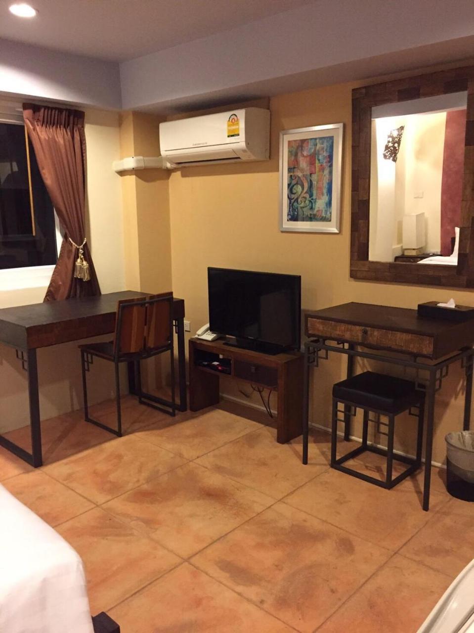 Arcadia Maephim Aparthotel Mae Phim Bagian luar foto